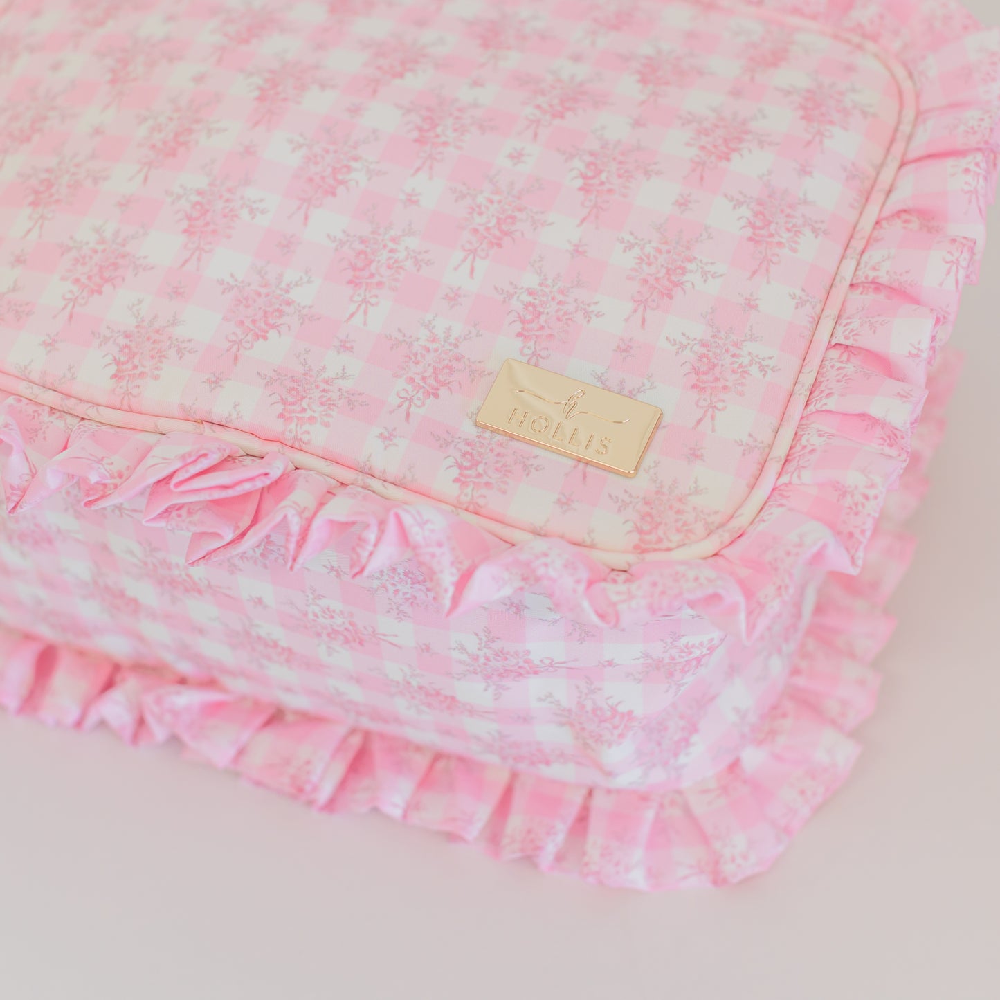 Ruffled Nylon XL Pouch