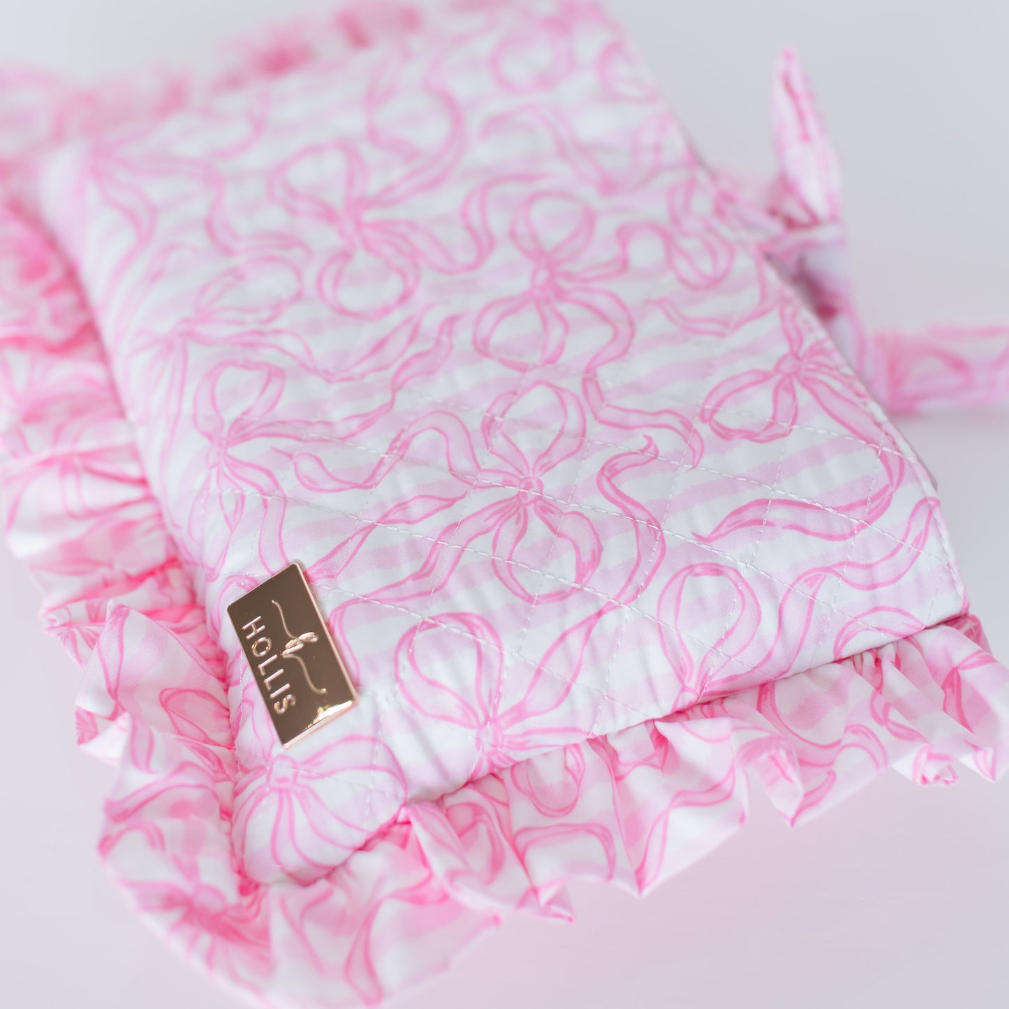 Quilted Coquette Bible Sleeve