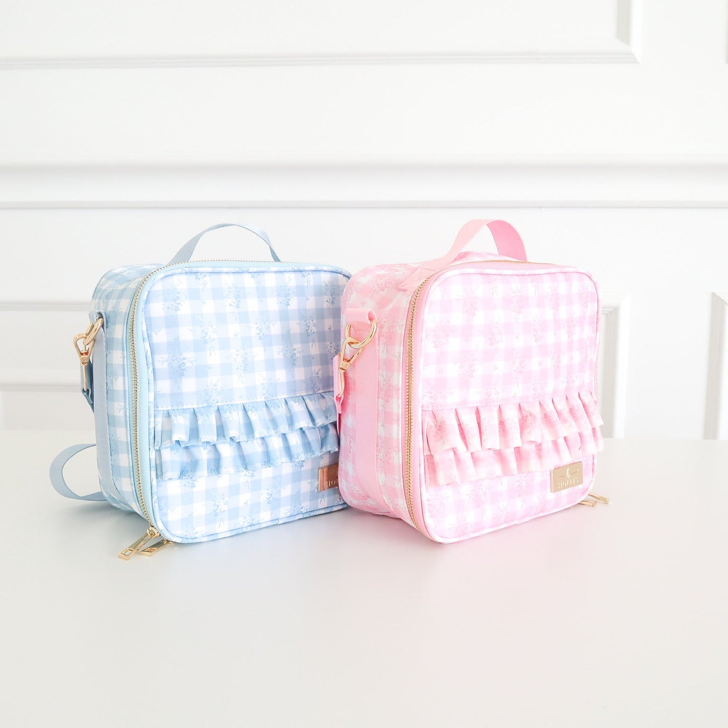 PRACTICALLY PERFECT Ruffled Nylon Lunch Box