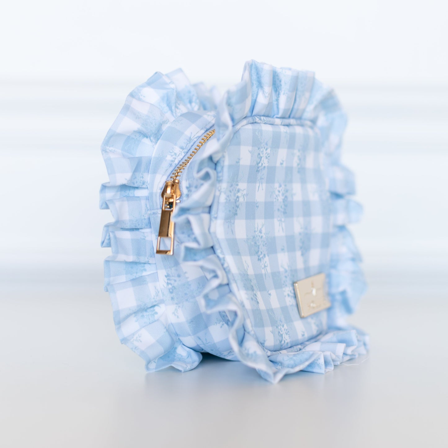 Ruffled Nylon Tech Organizer