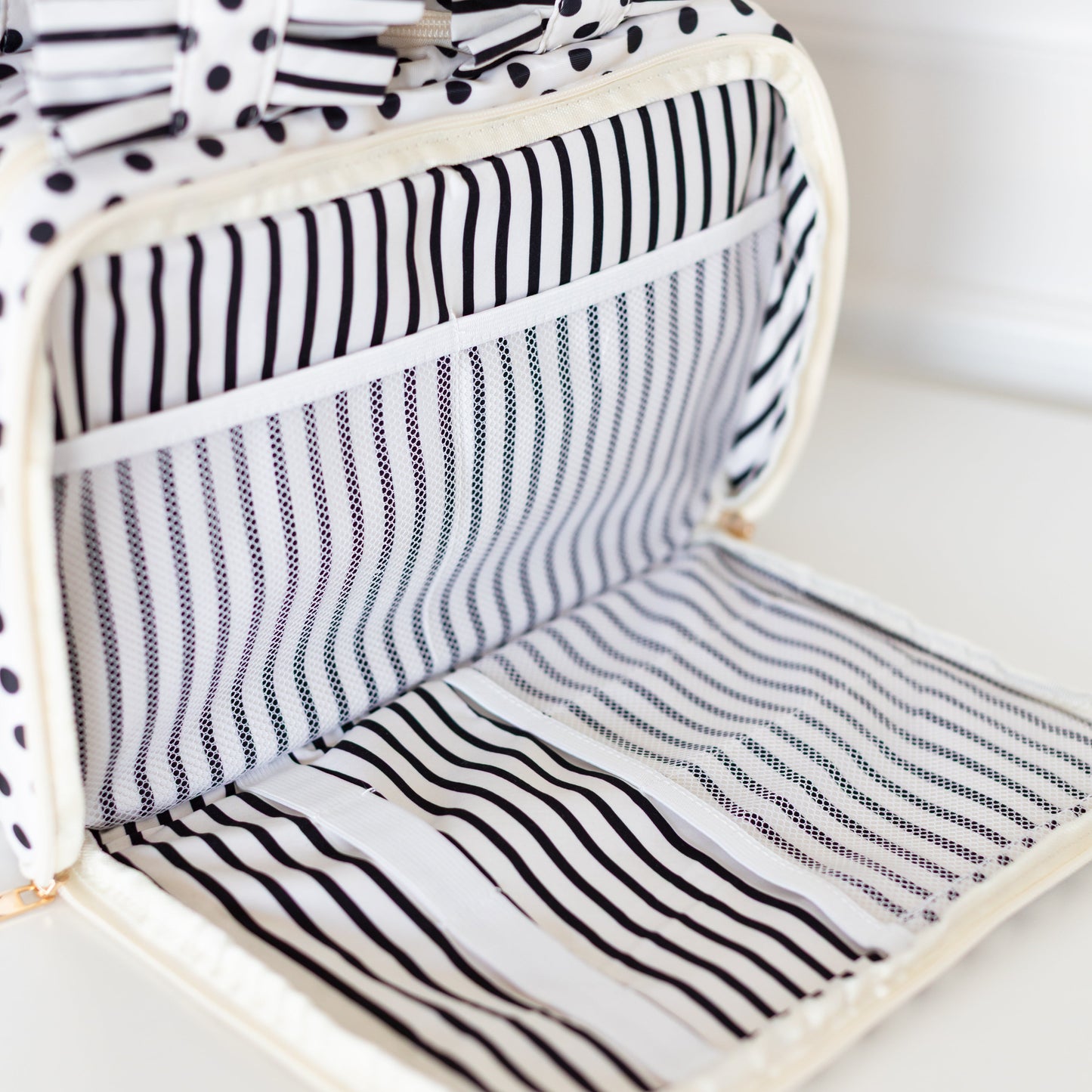 Black Polka Stripe Ruffled Nylon Cutie Caddie