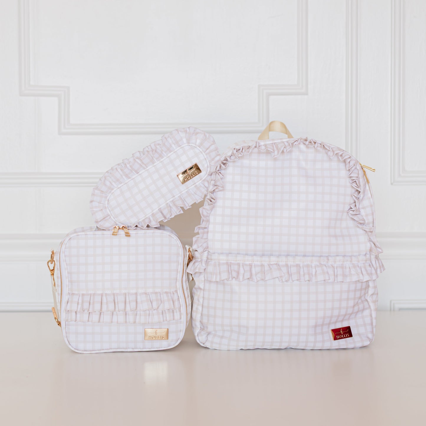 Nude Plaid Ruffled Nylon Lunchbox
